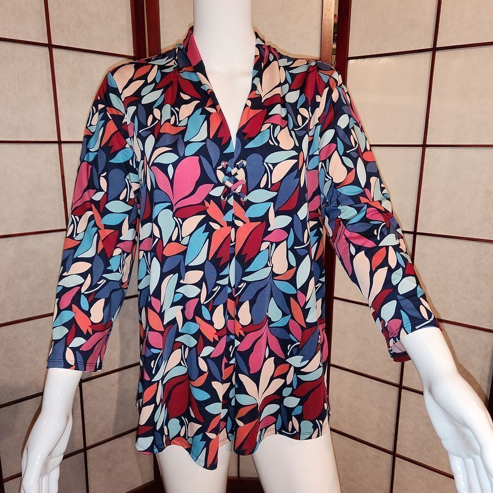 Cable & Gauge Colorful Blouse